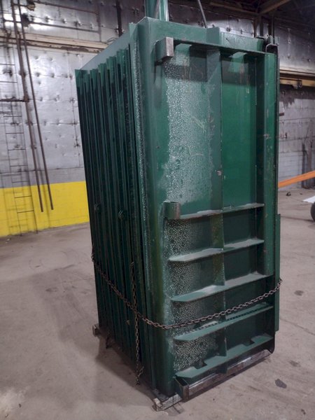 40&quot; X 54&quot; PIQUA SERIES 40 VERTICAL HYDRAULIC PAPER BALER: STOCK #18797