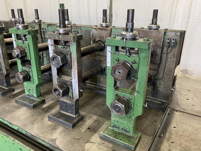 8 STAND X 2" DAHLSTROM MODEL 400-16 OB ROLL FORMER: STOCK #80948