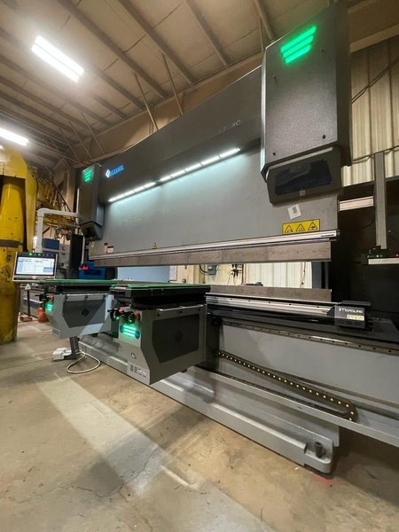 440 Ton x 13′ Accurl Genius Pro CNC Press Brake, 2025 – 6+1