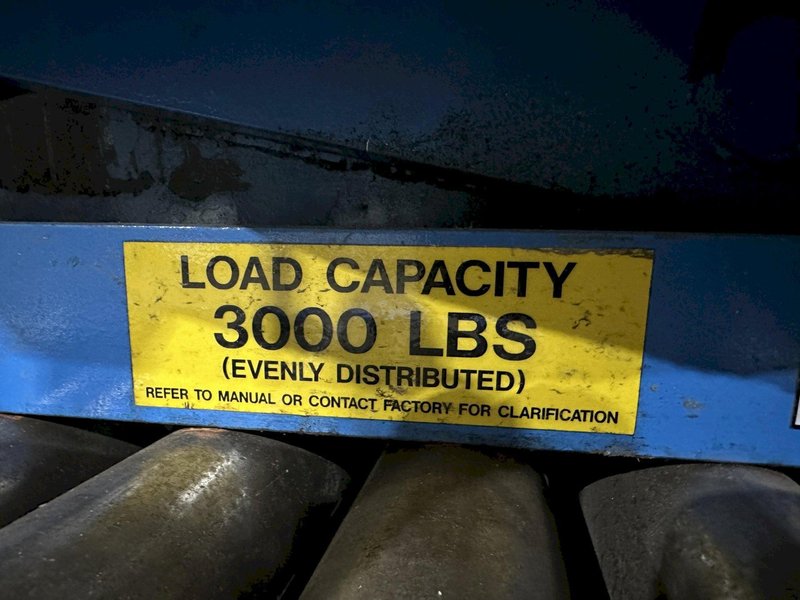 3,000 LBS X 48" X 48" ROTO-MAX HYDRAULIC SCISSOR LIFT TABLE W/ ROTARY LEWCO ROLLER CONVEYOR TOP, 110 VOLT: STOCK #20872