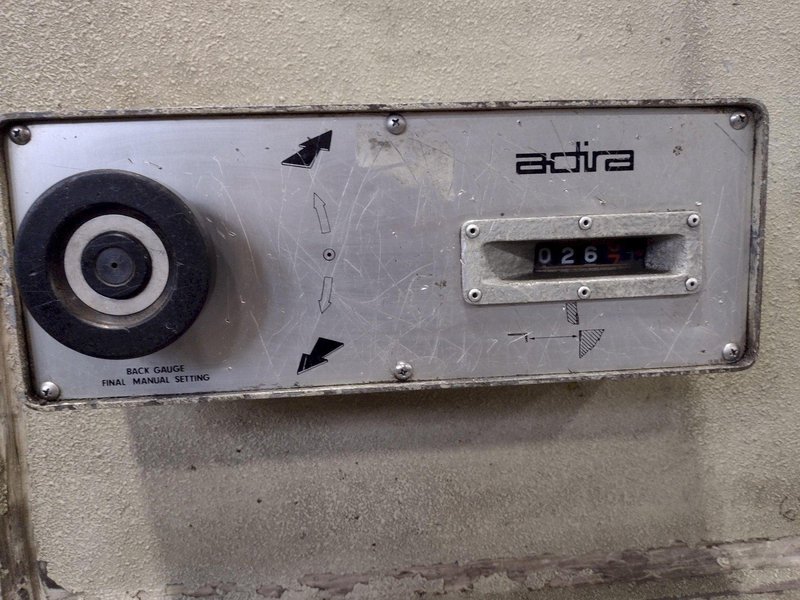 12&#039; X 9 GA (.156&quot;) ADIRA MODEL #GHO-0437 HYDRAULIC SHEAR: STOCK #16384