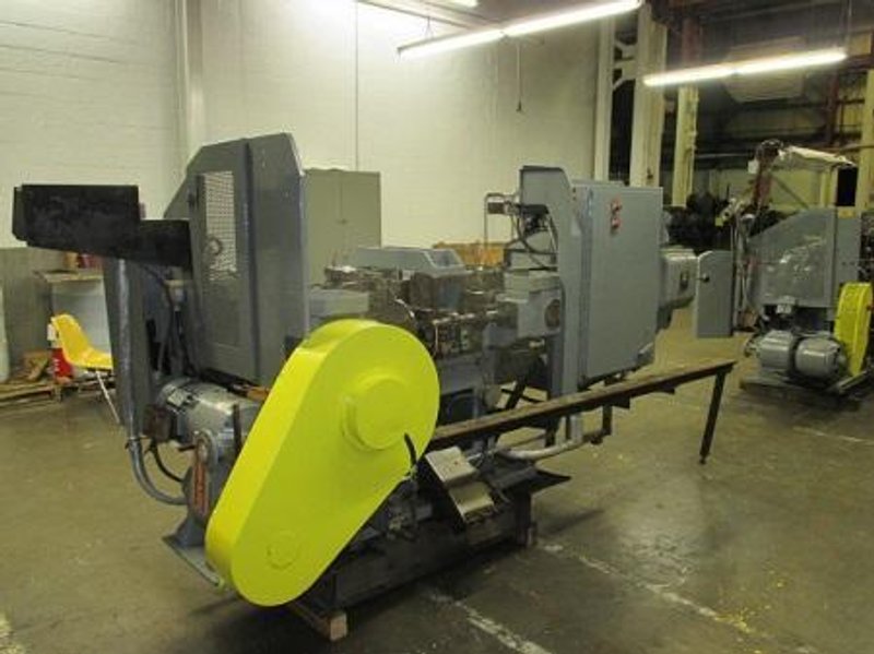 BAIRD #308 AUTOMATIC WIRE FORMER SET-UP TO MAKE U-SHAPED NAILS