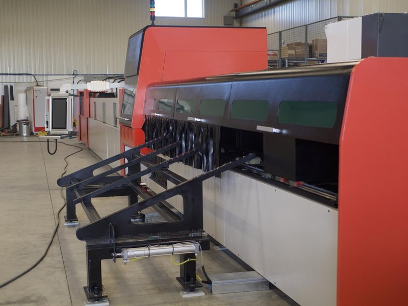6000 watt Alpha Lazer Fiber Tube Laser, 2021
