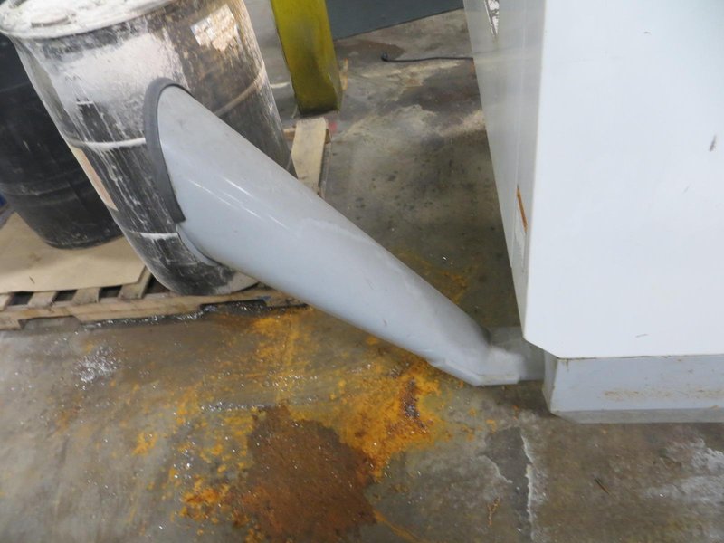 Haas VM-3 CNC Vertical Machining Center w 4th &amp; 5th Axis Brushless Drives, 24+1 ATC, Chip Auger - New Haas Control Installed in 2018- Auction Item