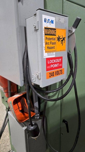 AMP T-350 Double Mitre Saw USED