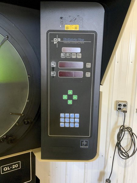 20" OPTICAL GAGING MODEL QL-20 OPTICAL COMPARATOR: STOCK #81431