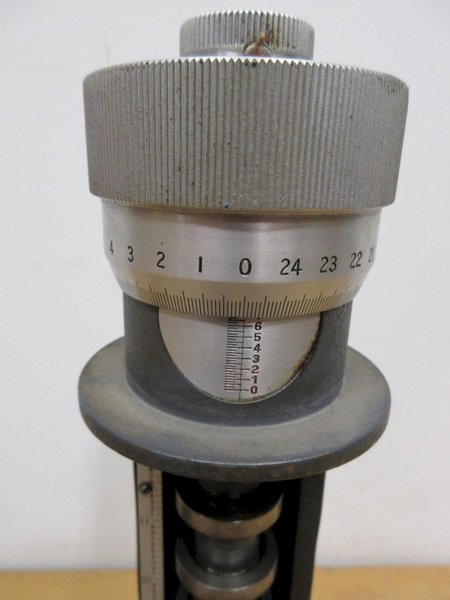 Pla-Chek 12" Cadillac Height Gage Model D10074 with 6" Riser Block- Auction Item