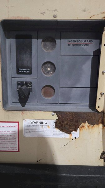 INGERSOL RAND P185WJD AIR COMPRESSOR USED