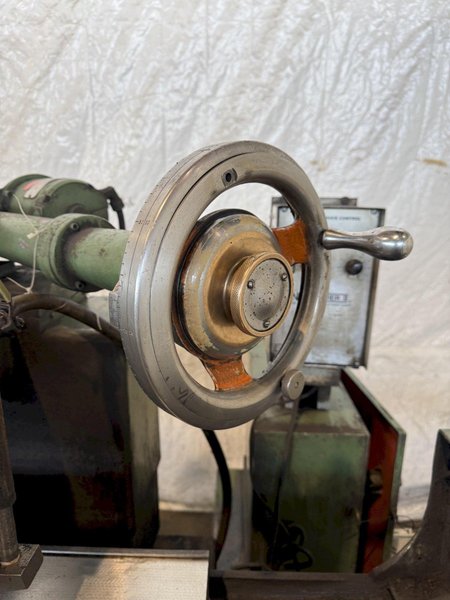 10" X 30" DOALL MODEL HL-1030 HYDRAULIC SURFACE GRINDER. STOCK # 1111525.