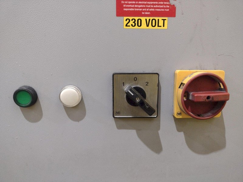 2.5" X 2.5" TAURING MODEL #BS50 POWERED ANGLE BENDING ROLL: YORBO #24869