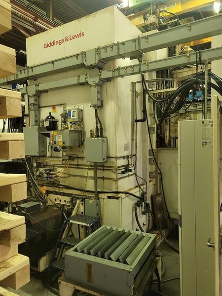 2001 Giddings &amp; Lewis 60VTC Vertical Turning Center