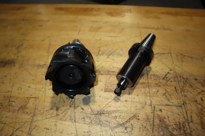 Big Daishowa  BCV40-SM.750-4 3/4" Facemill Tool Holder &amp; Redline RC4SM1500300 CAT40 1-1/2 Shell Mill Holder With 4" Kennametal Shell Mill (M1D400E1408S150L200)- Auction Item