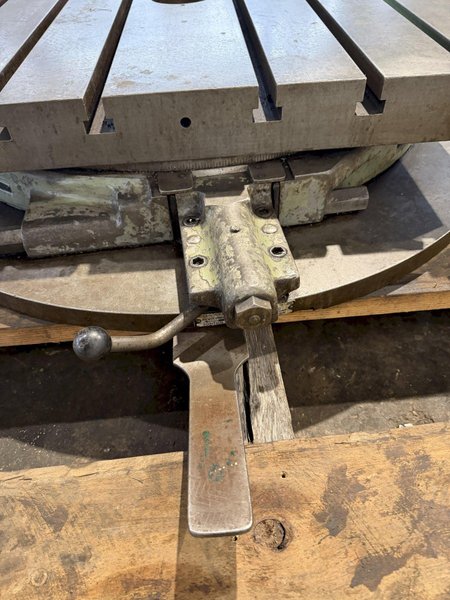 36" X 36" MANUAL  ROTARY TABLE. STOCK # 0668325