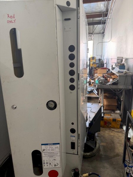 2013 HAAS VF-1 Vertical Machining Center Stock #: 81089213