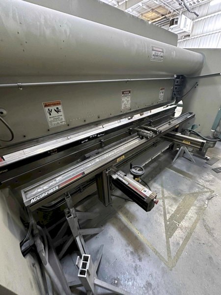 2005 Accurpress 713012 CNC Hydraulic Press Brake (#5376)