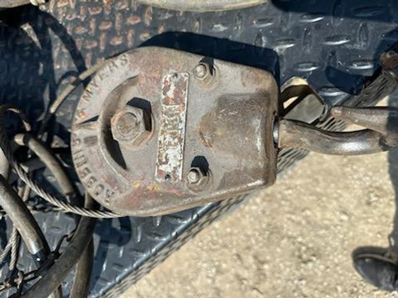 1 - PREOWNED CABLE HOIST