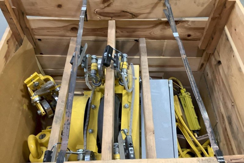 TC AMERICAN CRANE POWERED UNDERSLUNG HOIST, NEW IN CRATE: YOBRO #24829