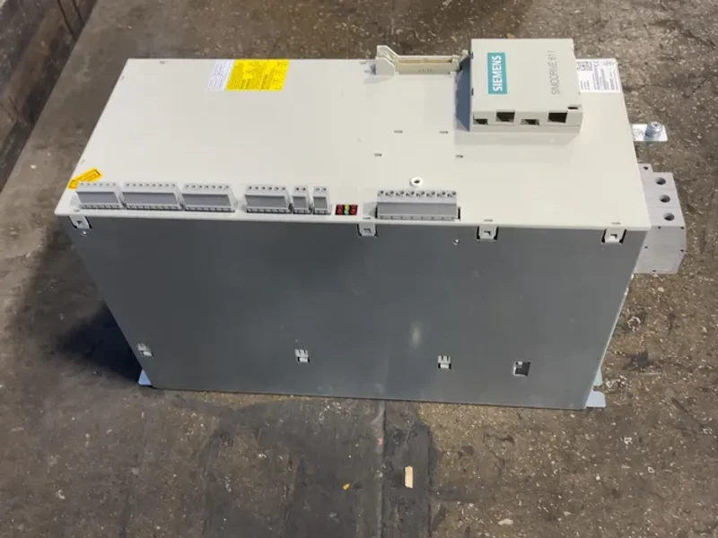 Siemens  Simodrive 611 Infeed Module  - 6sn1145-1aa00-0ca0