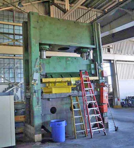 600 Ton Pacific Straight Side Hydraulic Press
