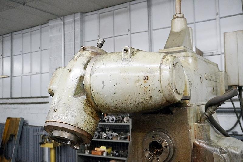 #3 CINCINNATI MODEL #3MI HORIZONTAL UNIVERSAL MILL WITH TOOLMAKERS OVERARM SPINDLE: YOBRO #25929