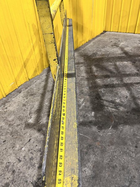 5 TON CAPACITY SHEET LIFTER: YOBRO #24600