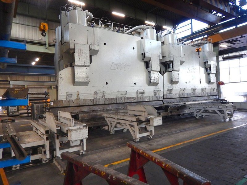 GWF - Heavy Duty - 4000 ton x 16 200 mm CNC
