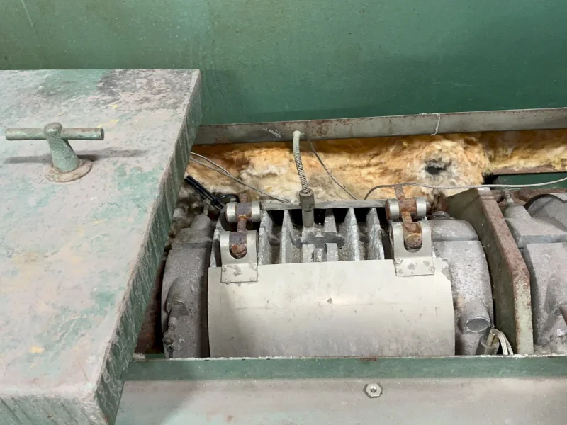 NRM CORPORATION EXTRUDER  -  PACEMAKER III