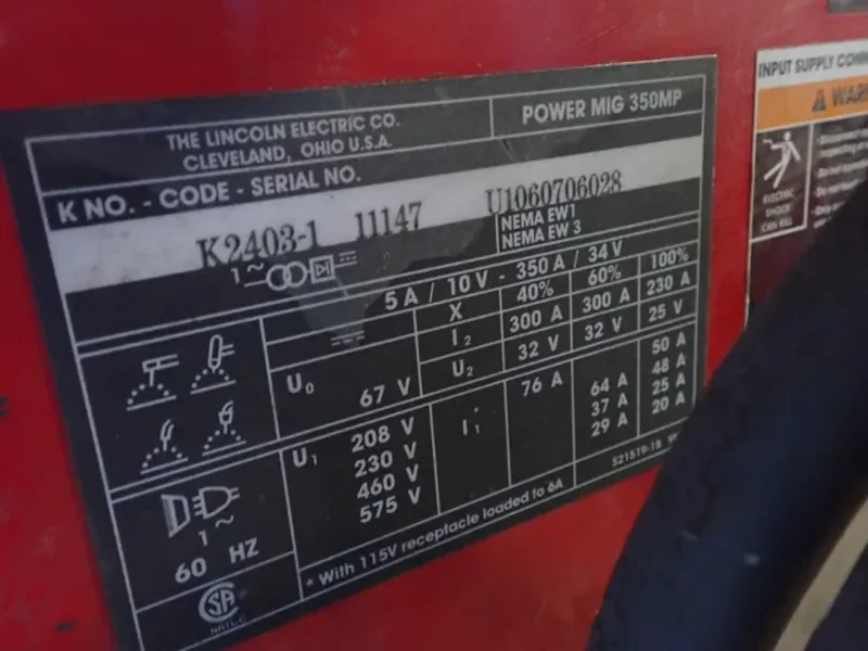 LINCOLN ELECTRIC 350 A WELDER   -  POWER MIG 350MP