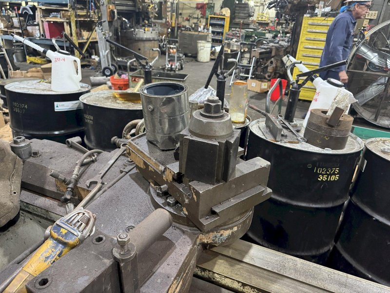 40/104&quot; X 192/312&quot; AXELSON SLIDING GAP ENGINE LATHE. STOCK #0888825