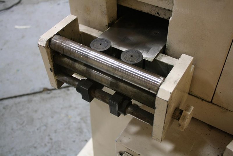 4.7' X 0.05 BRUDERER 19 ROLL STRAIGHTENER &amp; COIL REEL: STOCK #64789