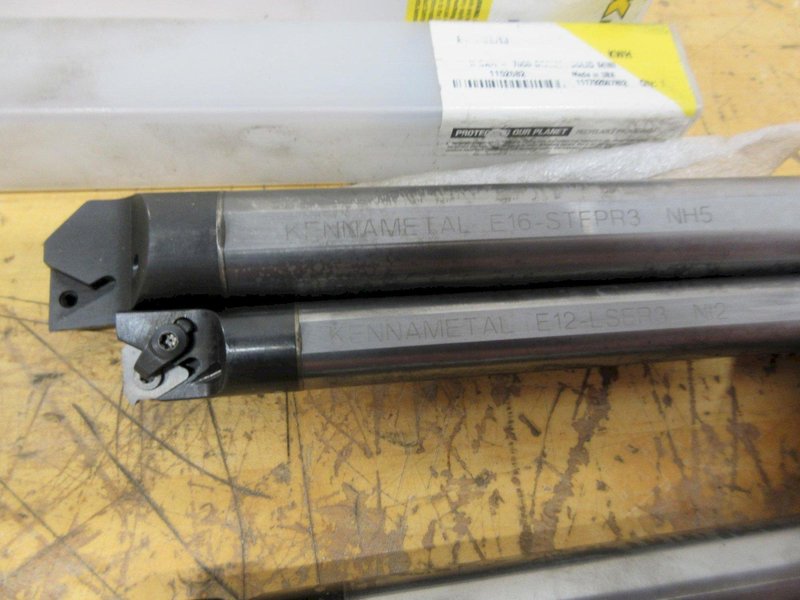 Kennametal Carbide Shank Boring Bars Coolant Through (5pcs), (4) 3/4" and (1) 1" Shank  *** All Appear Unused***- Auction Item