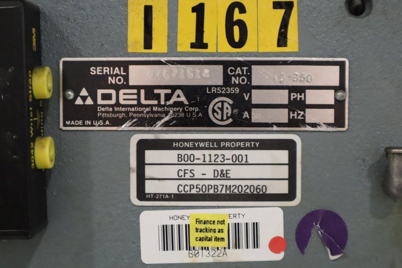 Delta 15-350 Variable Speed Drill Press – 3/4 HP, 7-1/2" Throat, 14" x 11" Tilting Table W/ Foot Switch- Auction Item