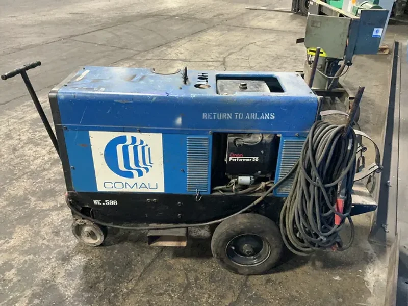 MILLER 200/250 A WELDER  -  TRAILBLAZER 251NT