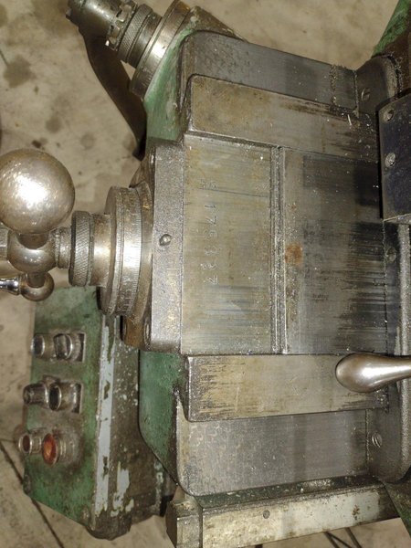 1.5 HP BRIDGEPORT SERIES I VERTICAL MILL WITH ACCURITE DRO MILLING MACHINE: STOCK #20708