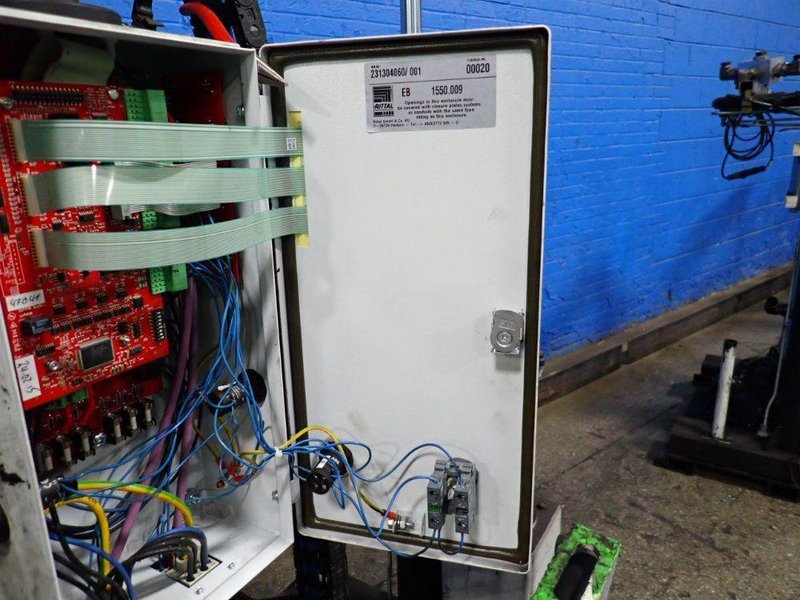 8 BAR ADHESIVE DISPENSING SYSTEM