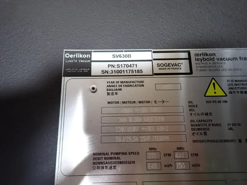 OERLIKON LEYBOLD 25 HP VACUUM PUMP  -  SV630B