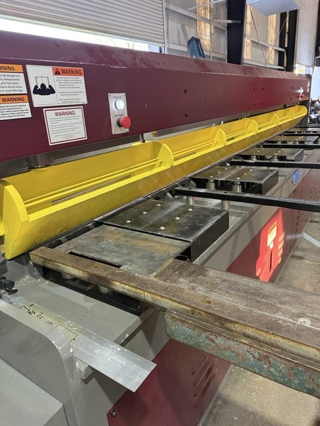 14 ga. X 12′ GMC HS-1214M Hydraulic Shear, 2025 – less than 100 hours use