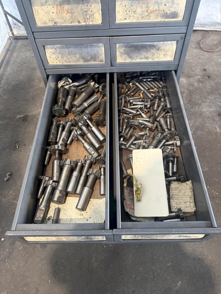 10 DRAWER TOOLING CABINET. STOCK # 0543126