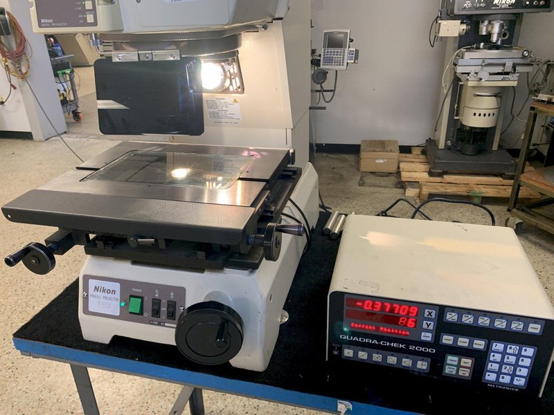 12" NIKON Model V-12BD Bench Top Vertical Beam Optical Comparator.