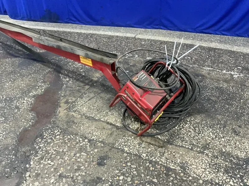 ZIPLINE 180” WELDING STATION