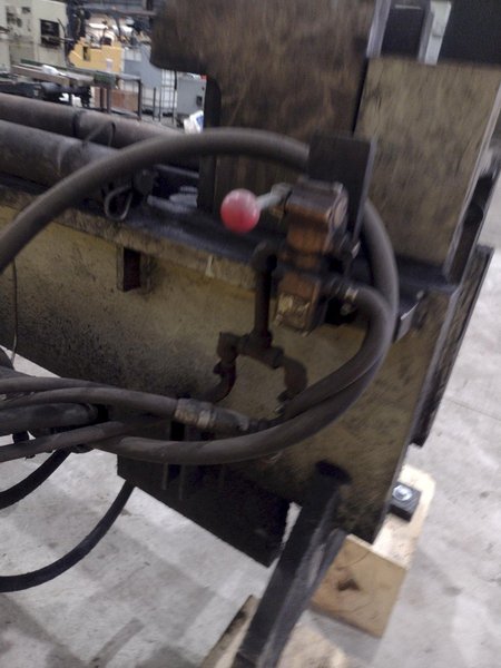 72" WIDE BEAM ENERPAC HYDRAULIC CLAMPING FIT-UP TACKING PRESS, FOR WELDING I-BEAMS: STOCK #20541