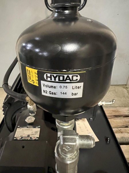 Hydtec MV0127-000086 CNC Hydraulic Power Unit w/ Higen Pump | 14 L/min @ 60Hz | From Doosan HMC