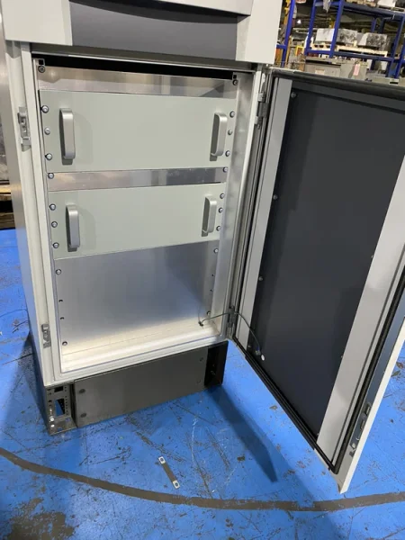 RITTAL – PC 5366.00 Enclosure w/ SK 3302110 Cooling Unit USED