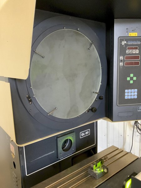 20" OPTICAL GAGING MODEL QL-20 OPTICAL COMPARATOR: STOCK #81431