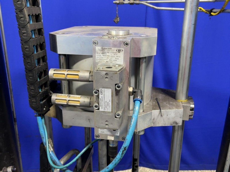 ABB AUTOMATION GMBH 3600 PSI INTEGRATED DISPENSING FUNCTION PACKAGE DOUBLE PUMP 200 I HEATED  -  3HDAK010029612