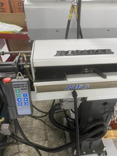 Nexturn SA-12 CNC Swiss Lathe, 2002 – BWG Bar Loader, Fanuc Control