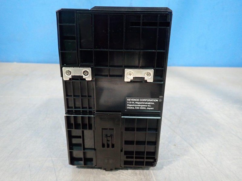 KEYENCE CONTROLLER  -  CV-X152F