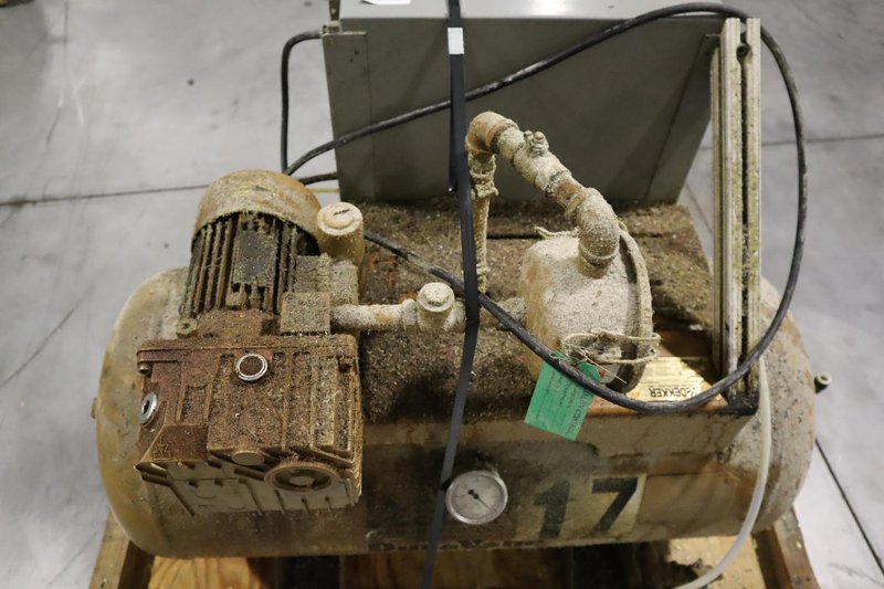 Dekker Vacuum Technologies RML010T1-01-AS Vacuum Pump- Auction Item