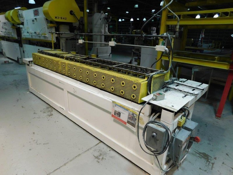 18 STAND X 1.5&#039; 2 SIDED ENGLE ROLLFORMER: STOCK #68997