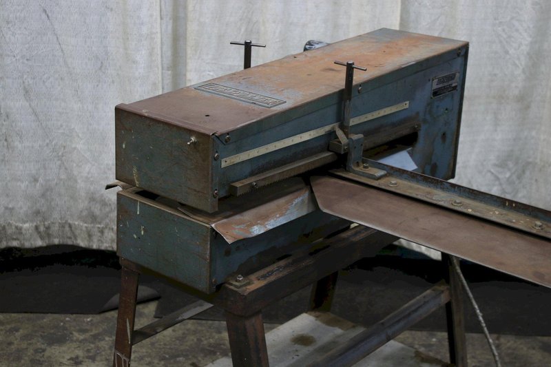 16 GAUGE LOCKFORMER SLITTER: STOCK #75935